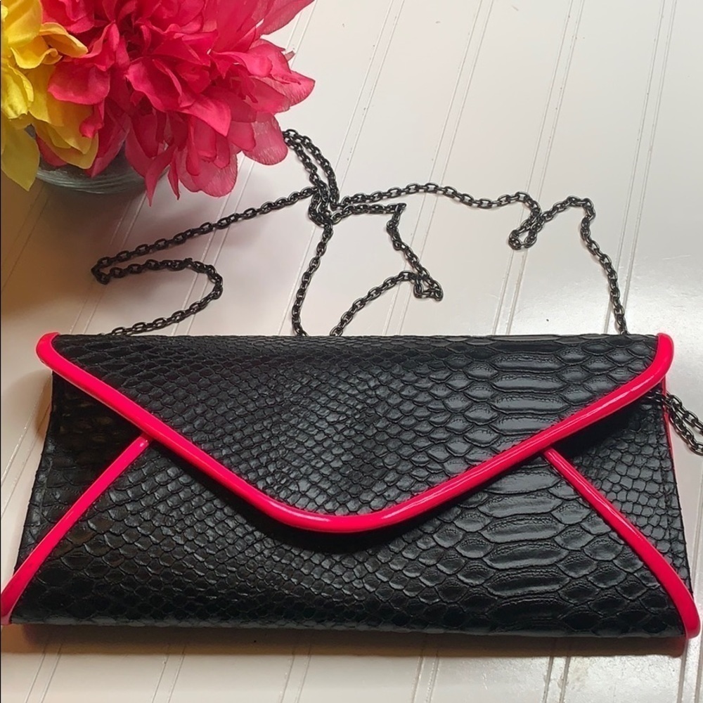 Anthropology Remi & Reid Black Pink Crossbody. BP1638D